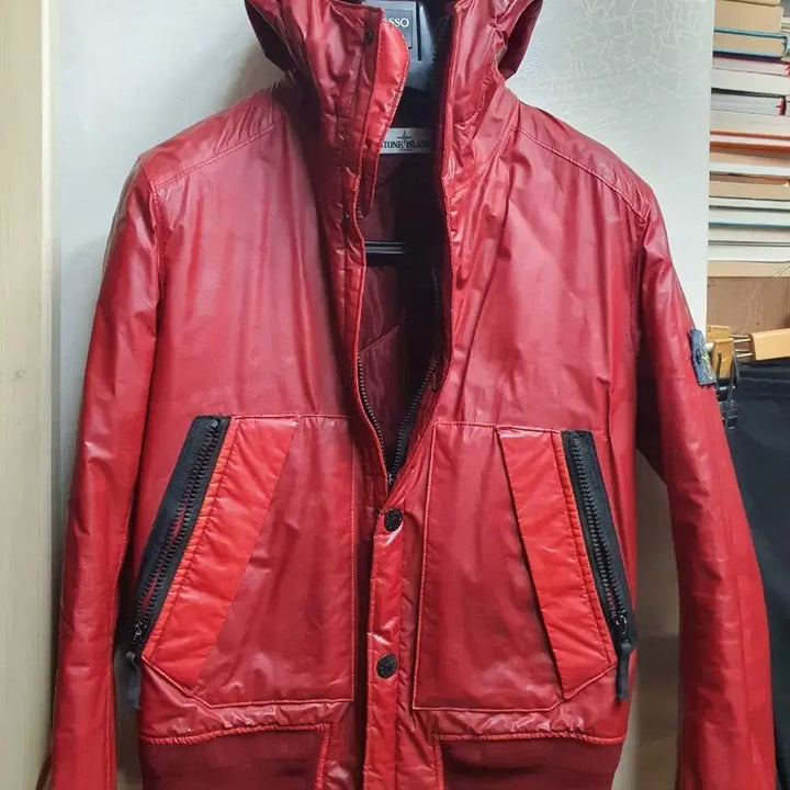 [SOLD OUT] 스톤아일랜드 무솔라 고마타 레드 자켓 95