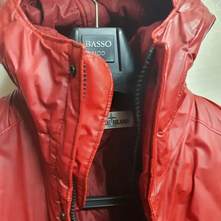 [SOLD OUT] 스톤아일랜드 무솔라 고마타 레드 자켓 95