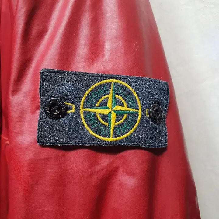 [SOLD OUT] 스톤아일랜드 무솔라 고마타 레드 자켓 95