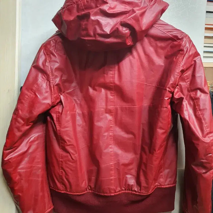 [SOLD OUT] 스톤아일랜드 무솔라 고마타 레드 자켓 95