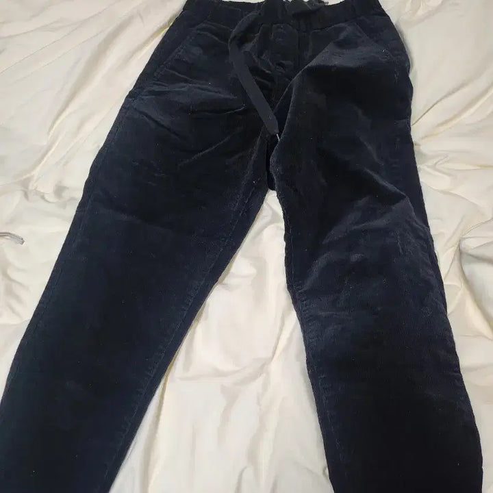 [BUNJANG] Zara Corduroy Jogger Pants / 블랙 코듀로이 조거팬츠자라
