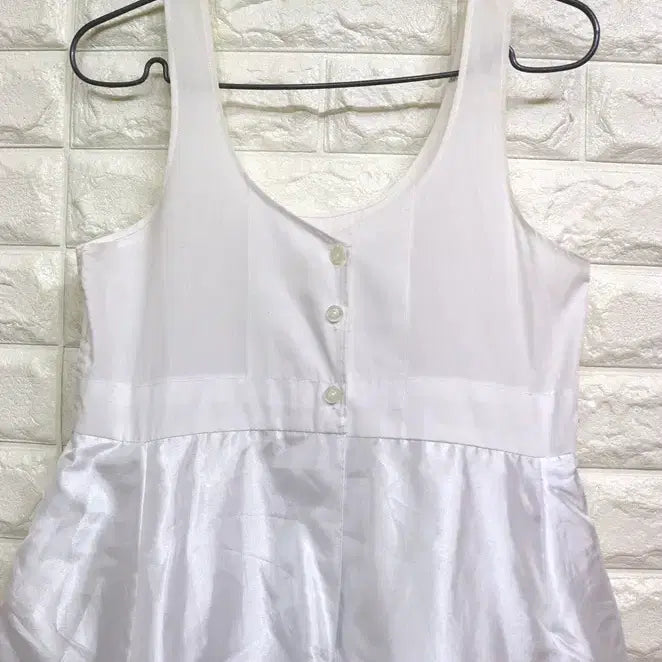 [BUNJANG] Unused Hanbok Underskirt (Size 44) / aa183 미사용 한복속치마/여44/가슴둘레80/총길이133센치/사놀까