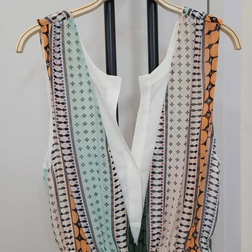 [BUNJANG] Sandro V-neck Pattern Sleeveless Chiffon Dress / 산드로 브이넥 패턴 슬리브리스 쉬폰 원피스 55