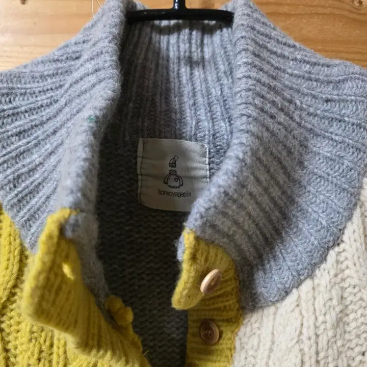 [BUNJANG] Color Block Knit Vest / 배색니트조끼. (코사지 코디용입니다