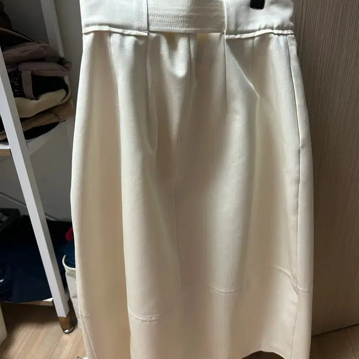 [BUNJANG] Kindersalmon Ivory Midi Skirt / 킨더살몬 스커트 판매합니다:)