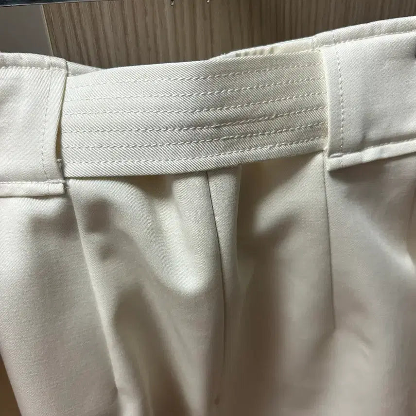 [BUNJANG] Kindersalmon Ivory Midi Skirt / 킨더살몬 스커트 판매합니다:)