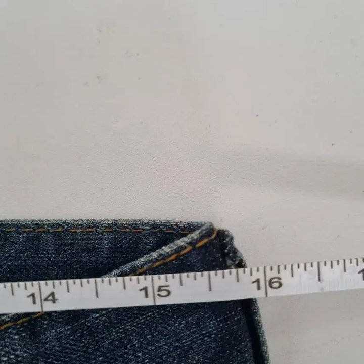 [BUNJANG] Guess Los Angeles Dark Blue Wash Denim Jeans / 30)게스 로스앤젤레스 다크블루색 워싱 데님 생지 일자청바지