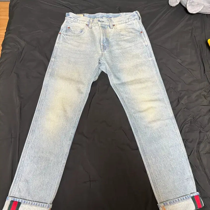 [BUNJANG] Gucci Light Wash Denim Pants / 구찌 라이트 워싱 데님 팬츠