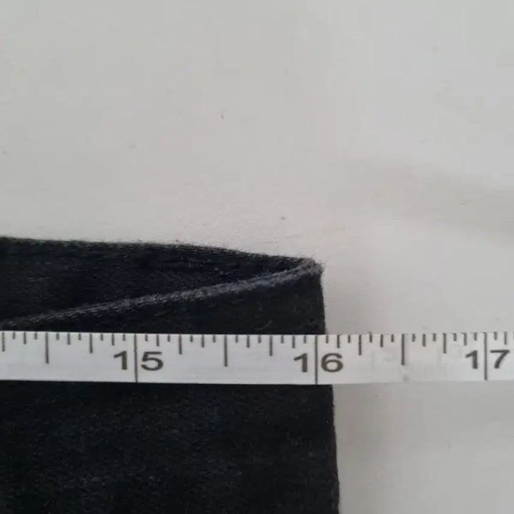 [BUNJANG] Plac Jeans Slim Straight Black Jeans / 32)플랙진 가죽패치 재팬 슬림 스트레이트 스판 블랙 일자청바지