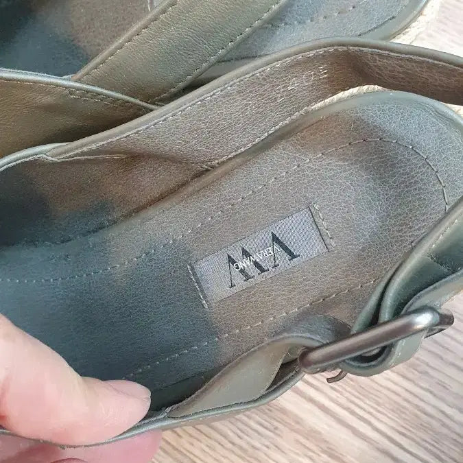 [BUNJANG] Vera Wang Wedge Heel Sandals 240 / 베라왕 웨지힐샌들 240