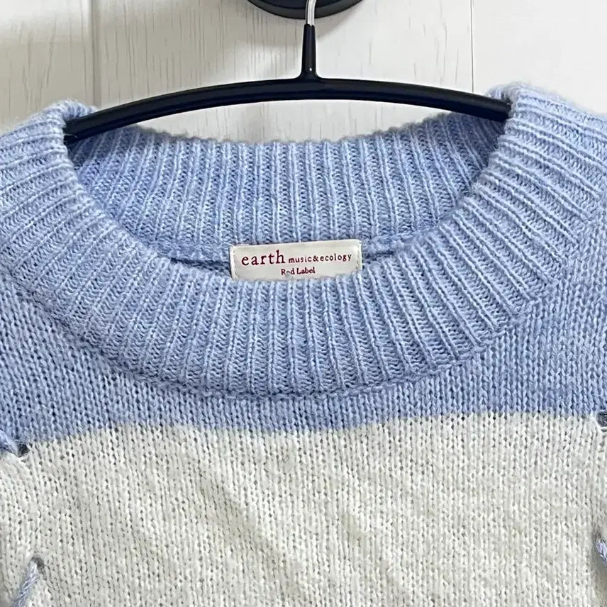 [BUNJANG] Earth Music &amp; Ecology Striped Tie Knit Top / 어스뮤직앤에콜로지 스트라이프 매듭 니트