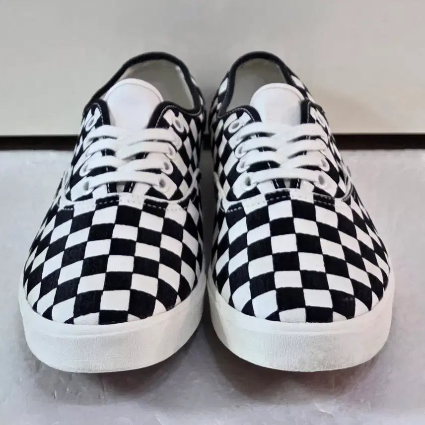 [BUNJANG] Vans Authentic Low Pro Embroidered Checkerboard - Japan Exclusive / [255] 반스 어센틱 로우 프로 엠브로이드-체커보드ㅡ일본발매판,최저가