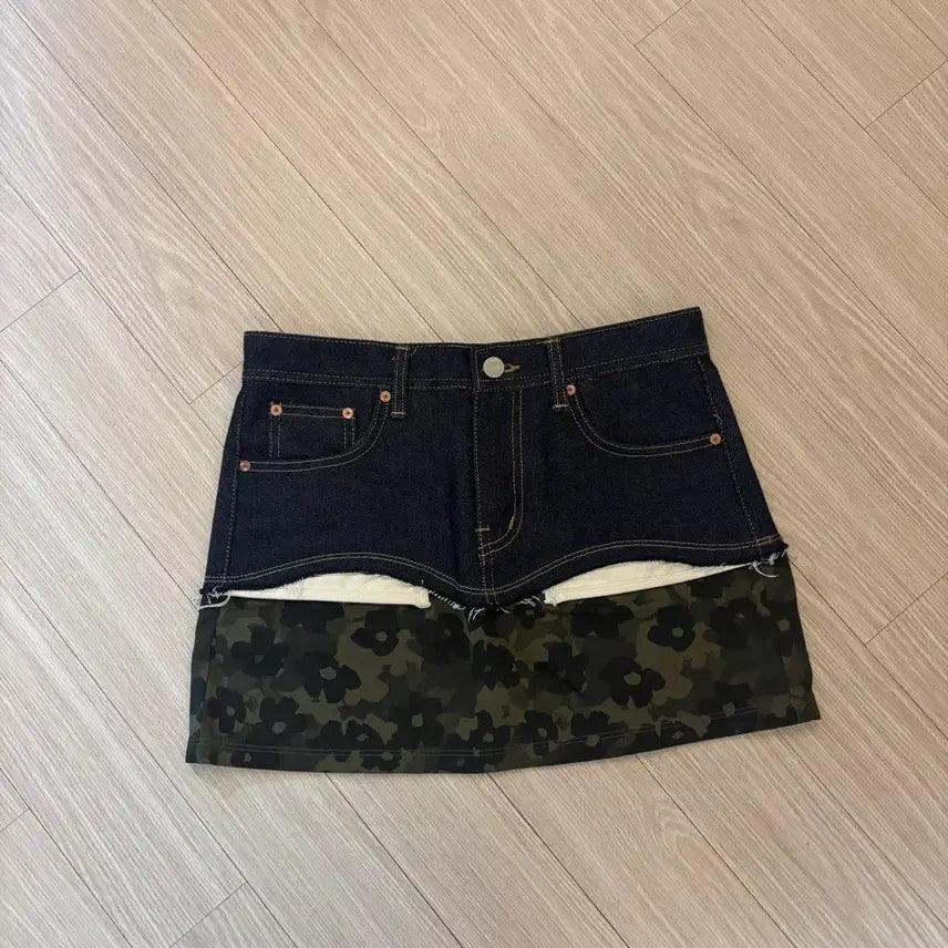 [BUNJANG] Andersson Bell Butterfly Micro Denim Skirt / 앤더슨벨 카모 버터플라이 마이크로 데님 스커트 26