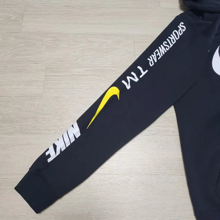 [BUNJANG] Nike Swoosh Black Hoodie S / 나이키 스우시 블랙 후드티 S