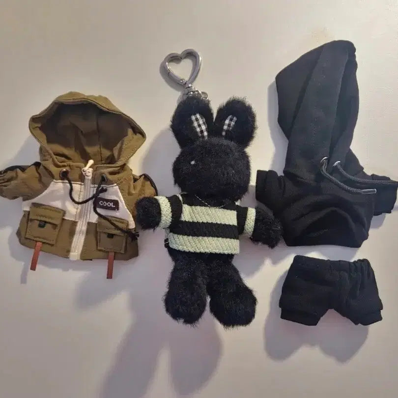 [BUNJANG] Reborni Rabbit Doll Keyring Outfit Set (Hoodie, Parka) / 레보니 토끼 인형 키링 옷 세트 (후드티, 야상)