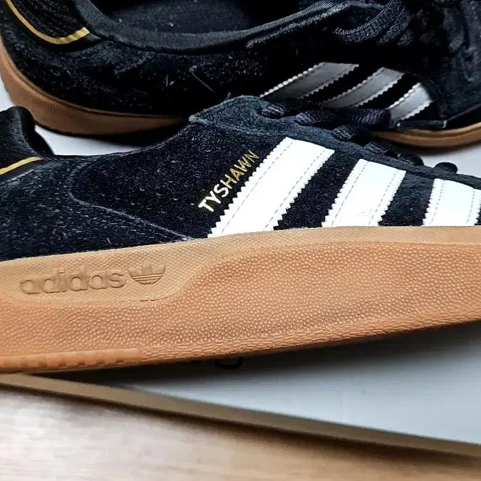 [BUNJANG] Adidas Tyshawn Skateboard Shoes Black Suede / 아디다스 Tyshawn 스케이트보드화 블랙