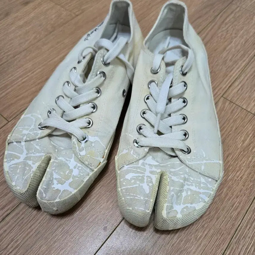 [BUNJANG] Maison Margiela Tabi Sneakers Ivory / 마르지엘라 타비 스니커즈 아이보리