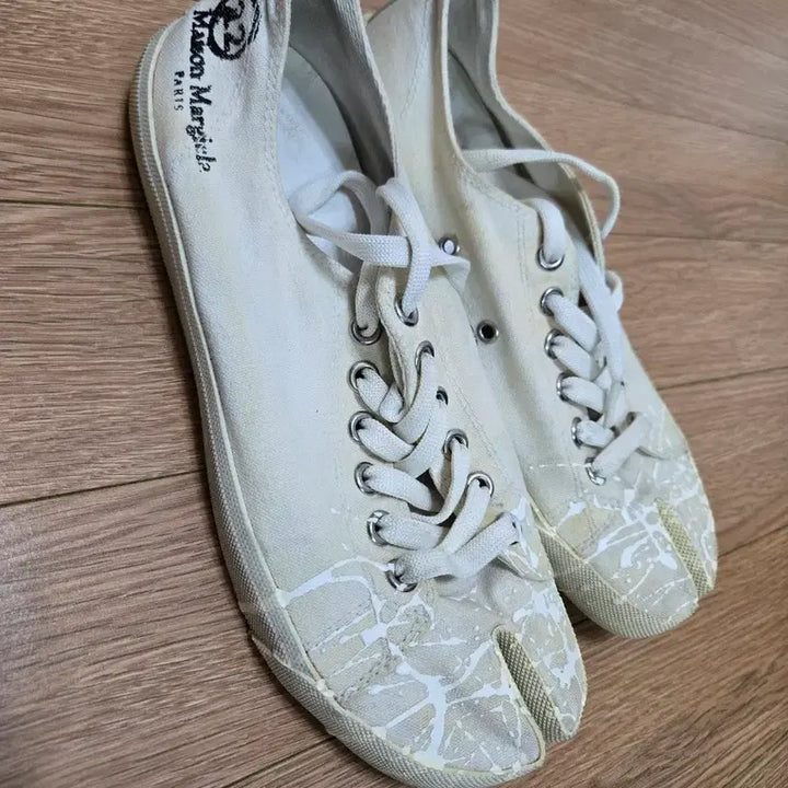 [BUNJANG] Maison Margiela Tabi Sneakers Ivory / 마르지엘라 타비 스니커즈 아이보리