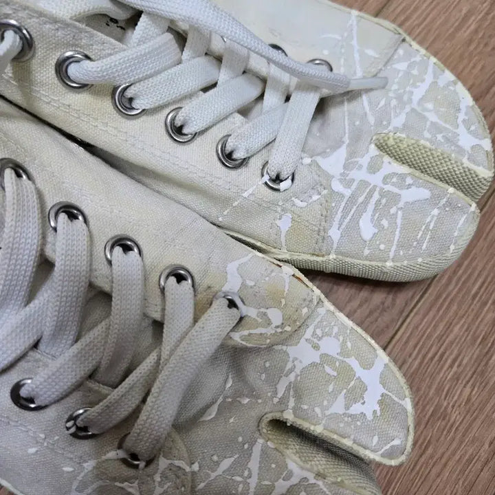 [BUNJANG] Maison Margiela Tabi Sneakers Ivory / 마르지엘라 타비 스니커즈 아이보리