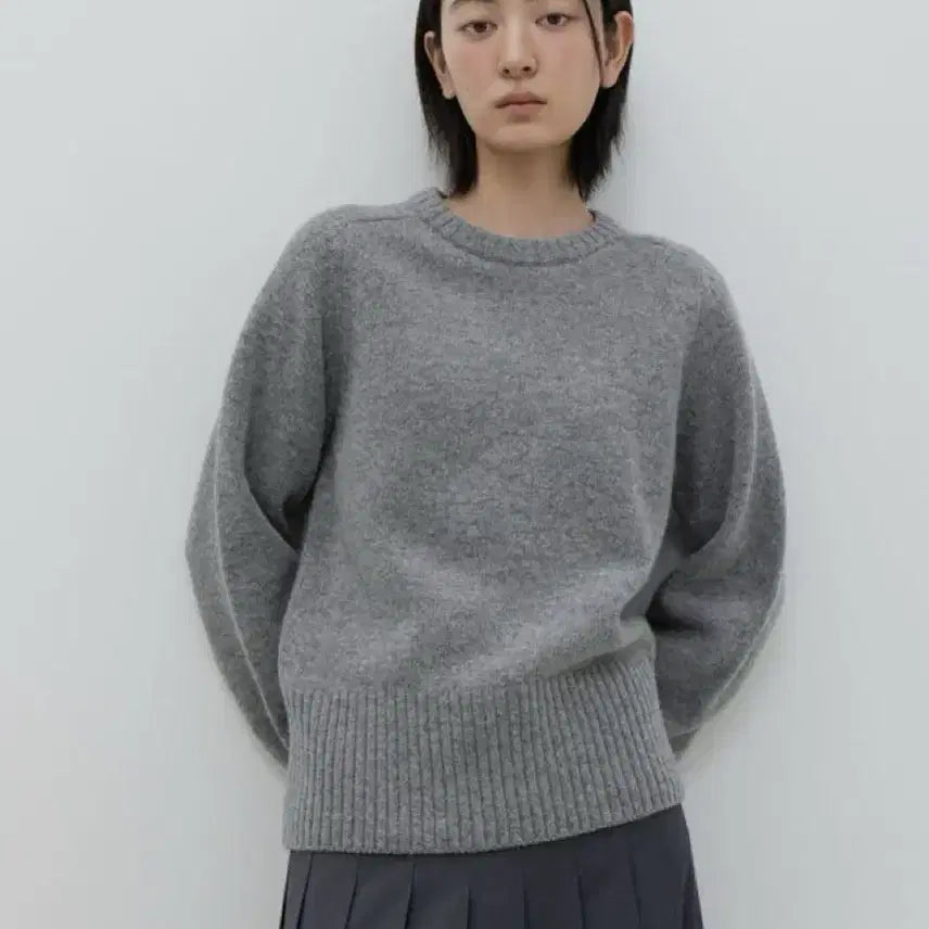 [BUNJANG] gbh Wool Crewneck Knit - Grey / gbh 지비에이치 울 크루넥 니트 그레이