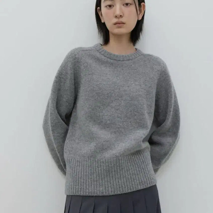 [BUNJANG] gbh Wool Crewneck Knit - Grey / gbh 지비에이치 울 크루넥 니트 그레이