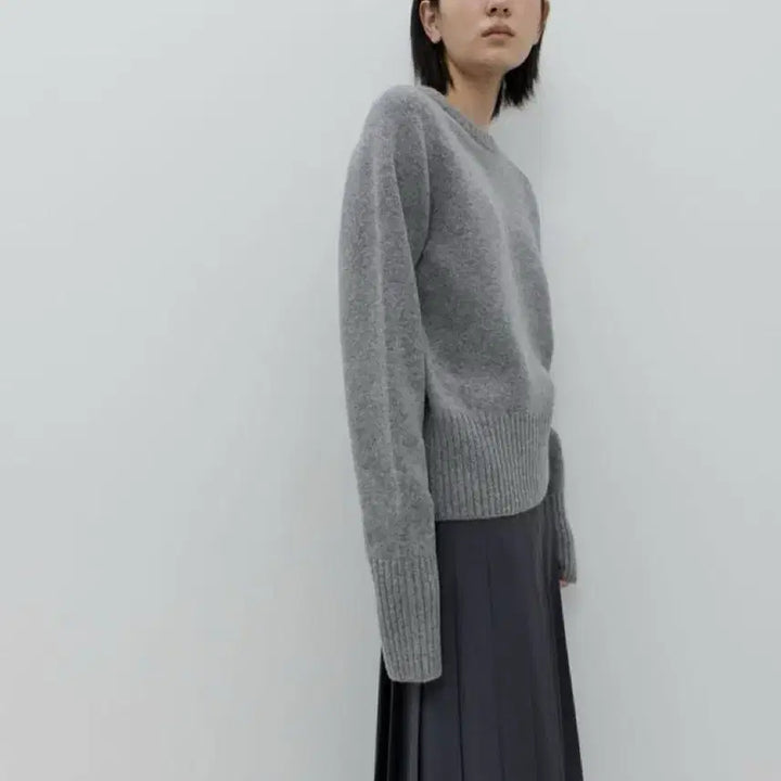 [BUNJANG] gbh Wool Crewneck Knit - Grey / gbh 지비에이치 울 크루넥 니트 그레이