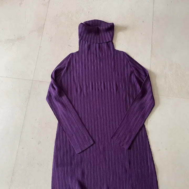 [BUNJANG] Pleats Please Purple Long Sleeve Top / 플리츠플리즈 새 상의 얼른 데려가주세요