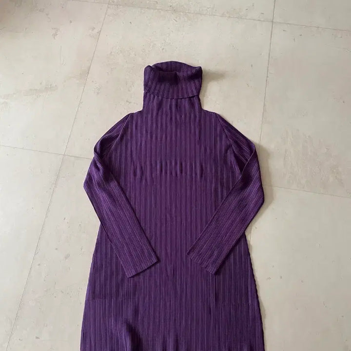 [BUNJANG] Pleats Please Purple Long Sleeve Top / 플리츠플리즈 새 상의 얼른 데려가주세요