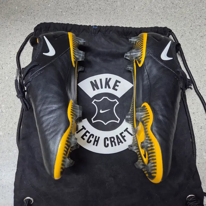 [BUNJANG] Nike Phantom GT Elite Tech Craft Limited Edition Football Boots / 나이키 팬텀GT 엘리트 테크크래프트 한정판