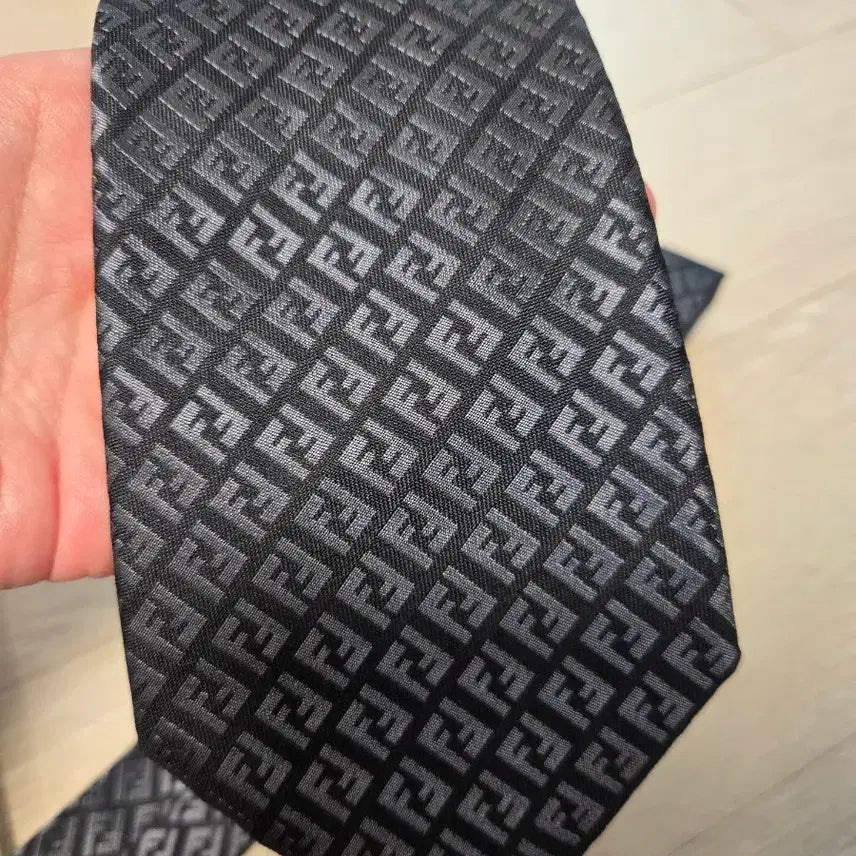 [BUNJANG] Fendi F Logo Silk Tie / (폭9cm)펜디 넥타이 F로고 실크