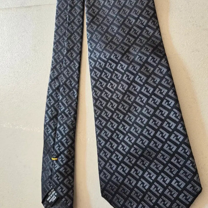 [BUNJANG] Fendi F Logo Silk Tie / (폭9cm)펜디 넥타이 F로고 실크
