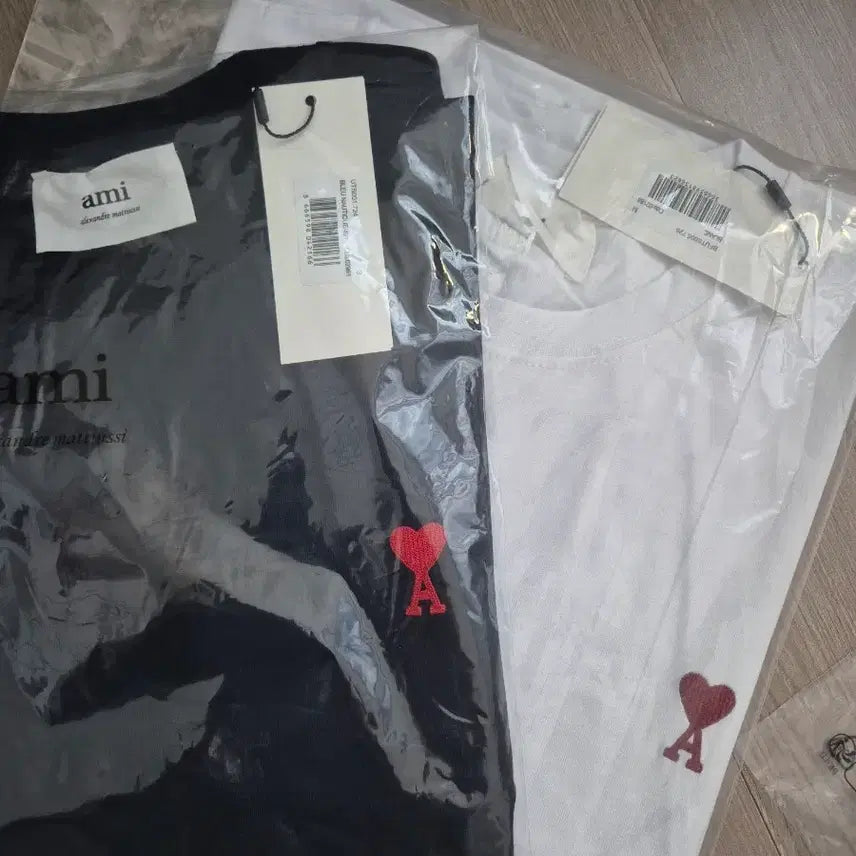 [BUNJANG] Ami Small Heart T-shirt Navy/White XL / 아미 스몰하트 반팔티 네이비/화이트 XL새상품