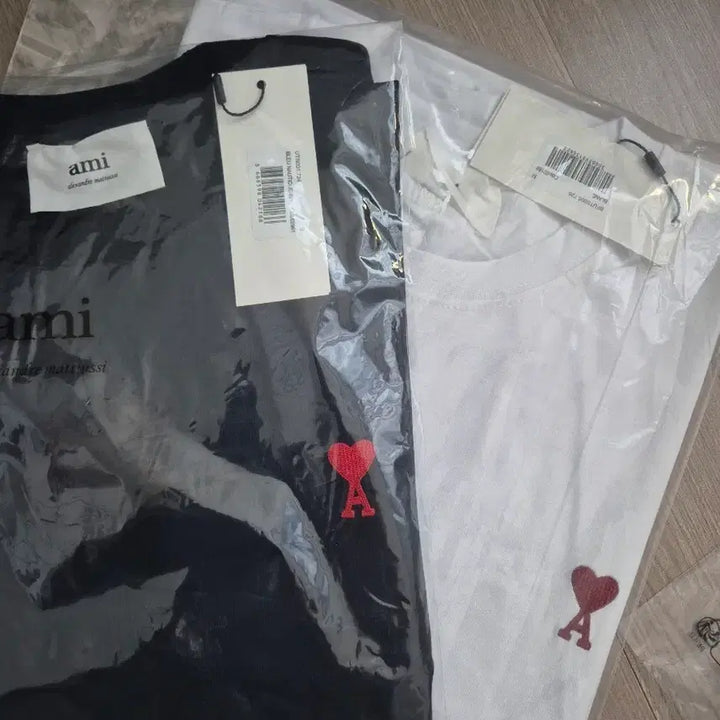 [BUNJANG] Ami Small Heart T-shirt Navy/White XL / 아미 스몰하트 반팔티 네이비/화이트 XL새상품