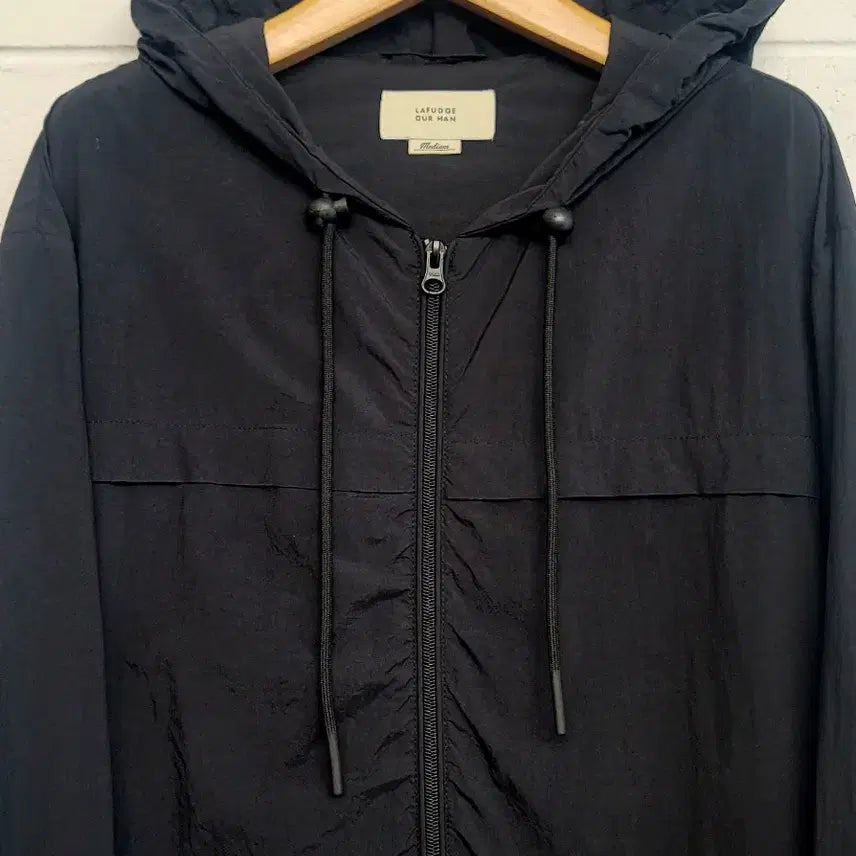 [BUNJANG] LAFUDGE STORE Lightweight Hooded Zip-up Windbreaker / 라퍼지스토어(LAFUDGE STORE) 경량 후드집업 바람막이 판매