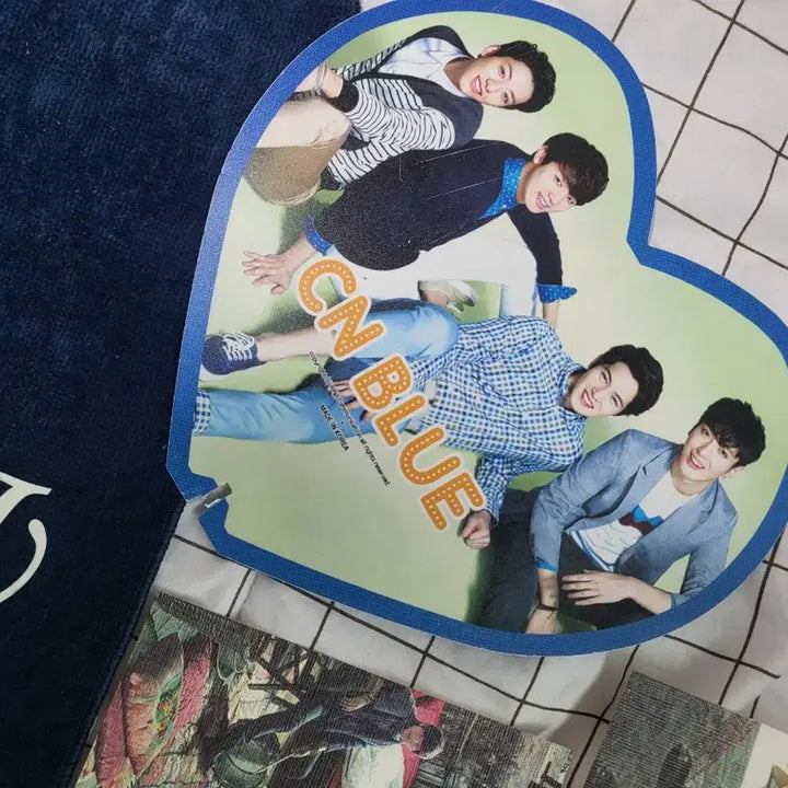 [BUNJANG] CNBLUE Merchandise Bundle Set / CNBLUE 씨엔블루 굿즈 앨범 포스터 MD