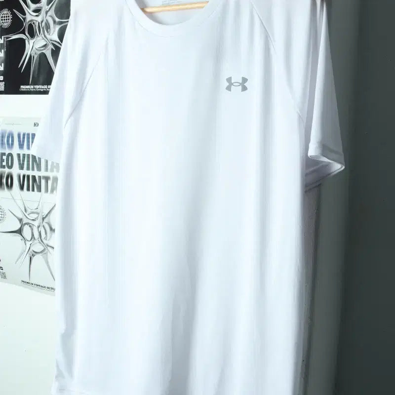 [BUNJANG] Under Armour Big Size White Functional Short Sleeve T-Shirt / (2XL) 언더아머 반팔 티셔츠 새상품 빅사이즈 기능성 화이트-179E8