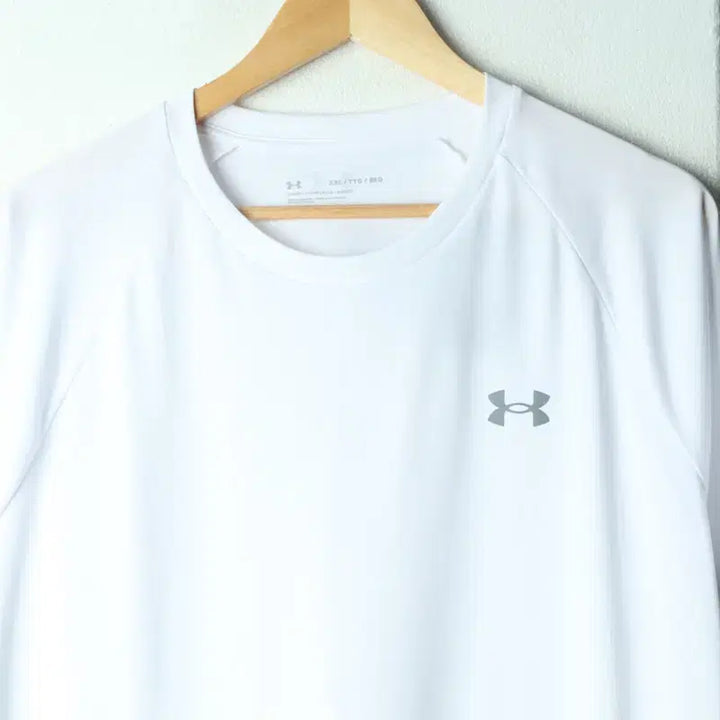 [BUNJANG] Under Armour Big Size White Functional Short Sleeve T-Shirt / (2XL) 언더아머 반팔 티셔츠 새상품 빅사이즈 기능성 화이트-179E8