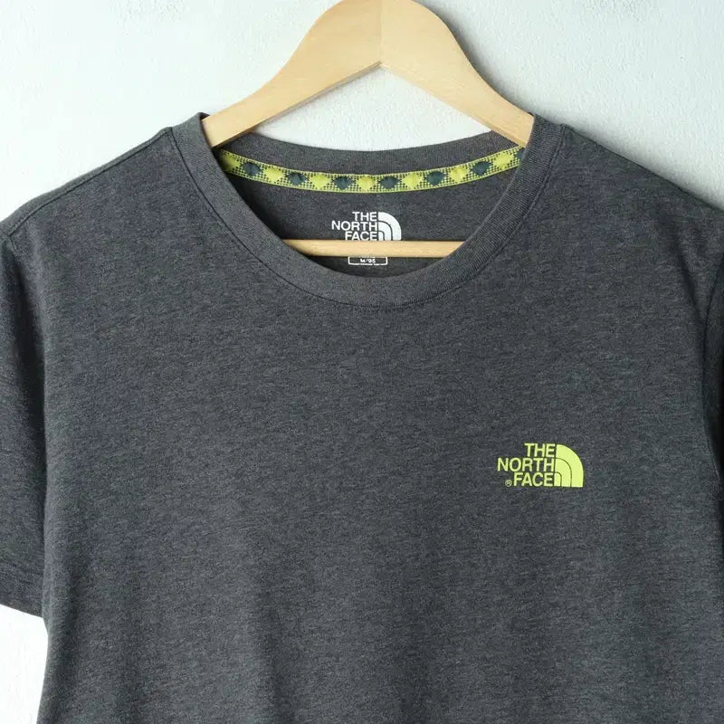 [BUNJANG] The North Face Small Logo Gray T-shirt / (M) 노스페이스 반팔 티셔츠 스몰로고 그레이 올드스쿨-179EE