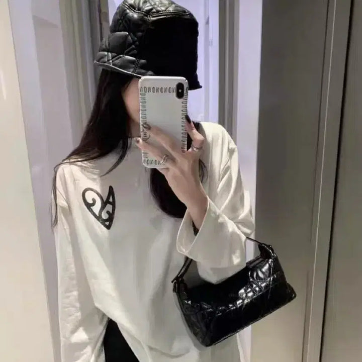 [BUNJANG] Arc Heart Print Long Sleeve T-shirt / 아크 하트 프린트 긴팔 티셔츠