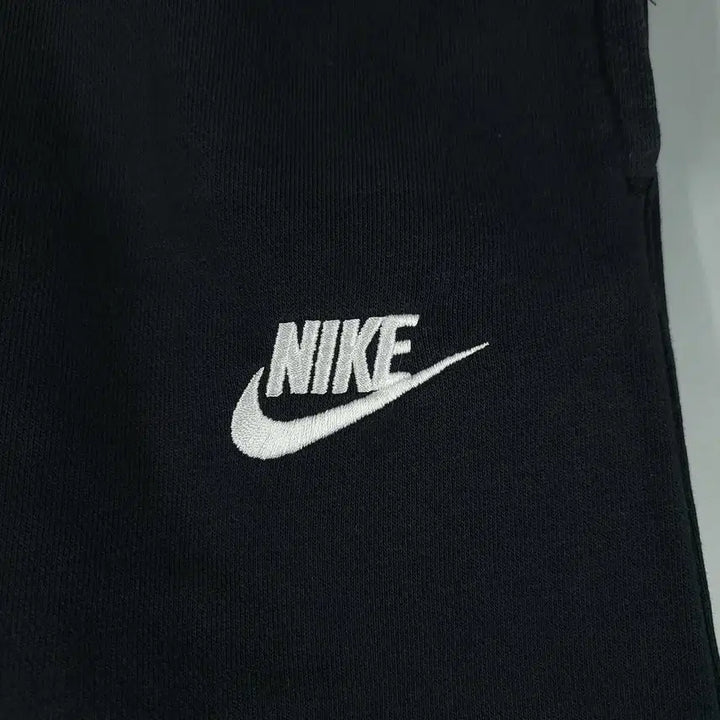 [BUNJANG] Nike Futura Logo Jogger Sweatpants / 나이키 블랙 화이트 퓨추라로고 밴딩 조거팬츠 스웻팬츠 트레이닝복 27-3