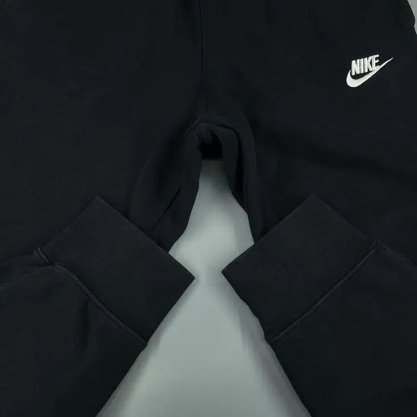 [BUNJANG] Nike Futura Logo Jogger Sweatpants / 나이키 블랙 화이트 퓨추라로고 밴딩 조거팬츠 스웻팬츠 트레이닝복 27-3