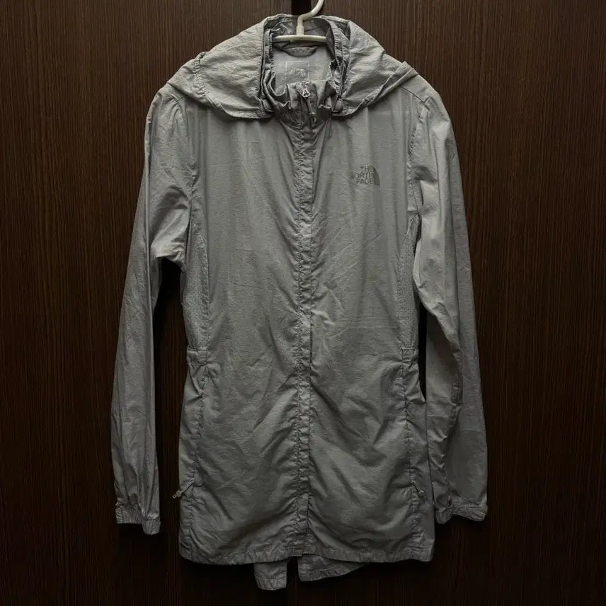 [BUNJANG] The North Face Windbreaker Jacket / 노스페이스 바람막이 점퍼