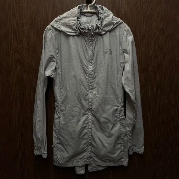 [BUNJANG] The North Face Windbreaker Jacket / 노스페이스 바람막이 점퍼