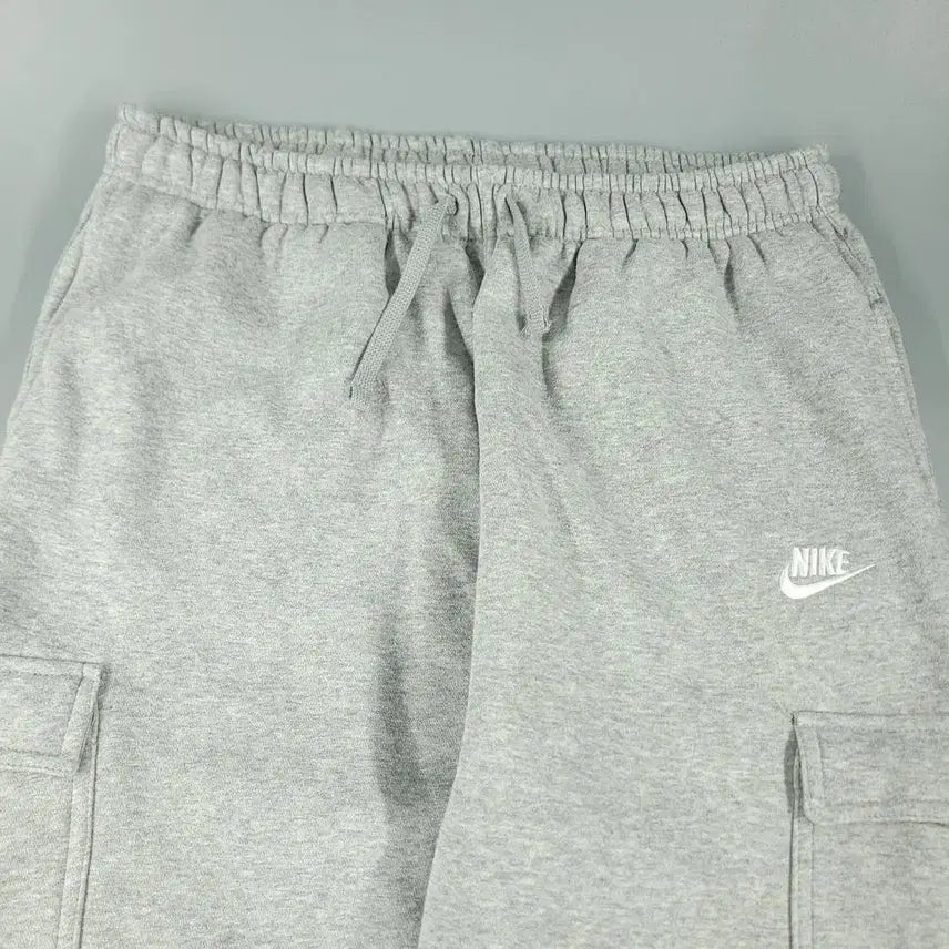 [SOLD OUT] 나이키 그레이 화이트 퓨추라로고 밴딩 기모 카고포켓 조거팬츠 스웻팬츠 트