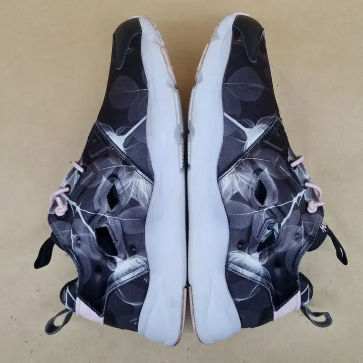 [BUNJANG] Reebok FuryLite Sneakers 250 / 리복 퓨리라이트 운동화250