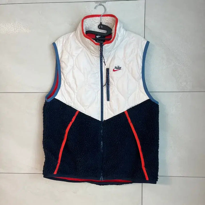 [BUNJANG] Nike Heritage Sherpa Vest / [L/100] 나이키 헤리티지 베스트 셰르파 조끼