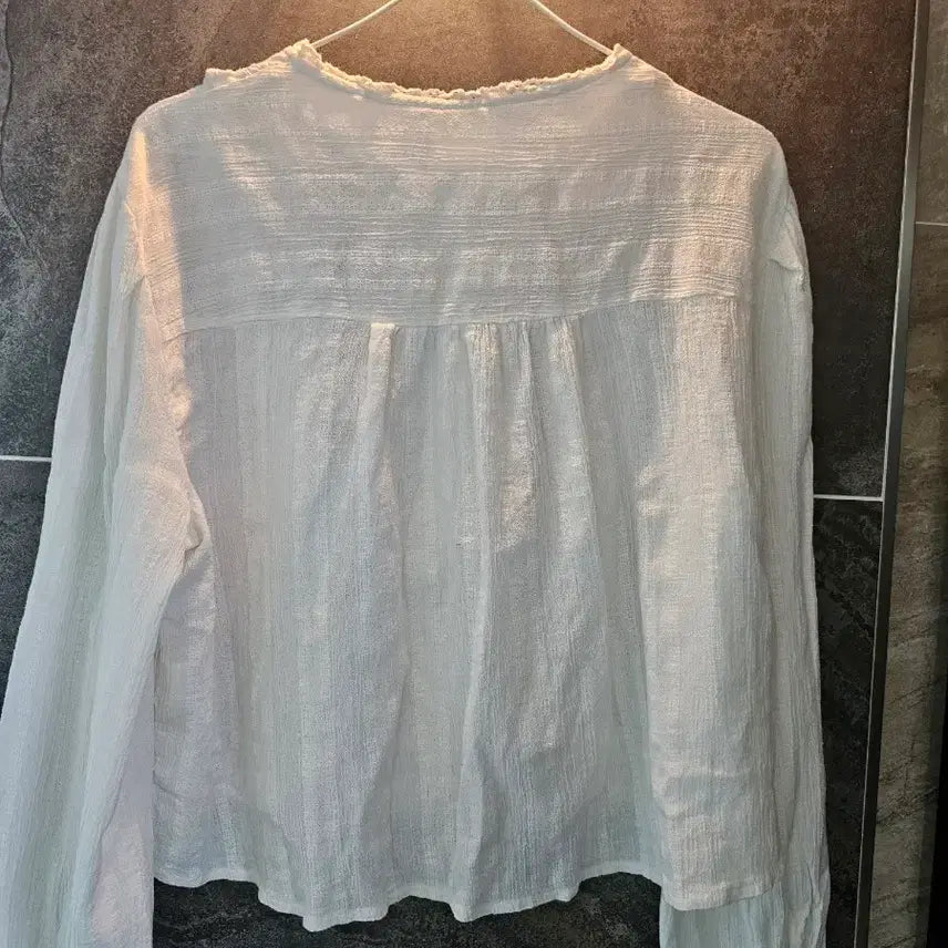 [BUNJANG] 8 Seconds Floral Embroidery Blouse - Size S / (에잇세컨즈) 꽃자수 블라우스 S