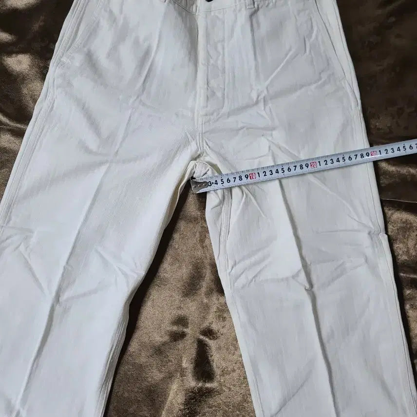 [BUNJANG] At Last &amp; Co Time Worn Clothing Time Worn Trousers Pants 32 White / 앳라스트앤코 엣라코 타임원클로딩 타임원 트라우저 바지 32 화이트