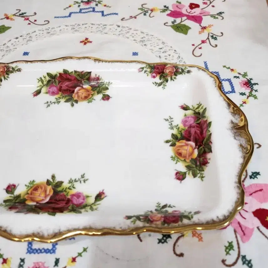 [BUNJANG] Royal Albert Old Country Rose Sandwich Tray / 빈티지 영국 로얄알버트  샌드위치트레이
