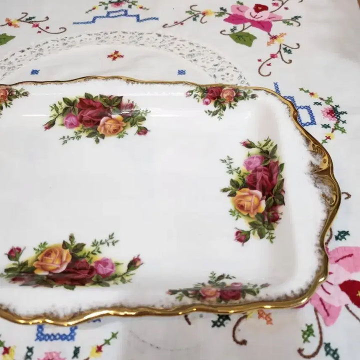 [BUNJANG] Royal Albert Old Country Rose Sandwich Tray / 빈티지 영국 로얄알버트  샌드위치트레이